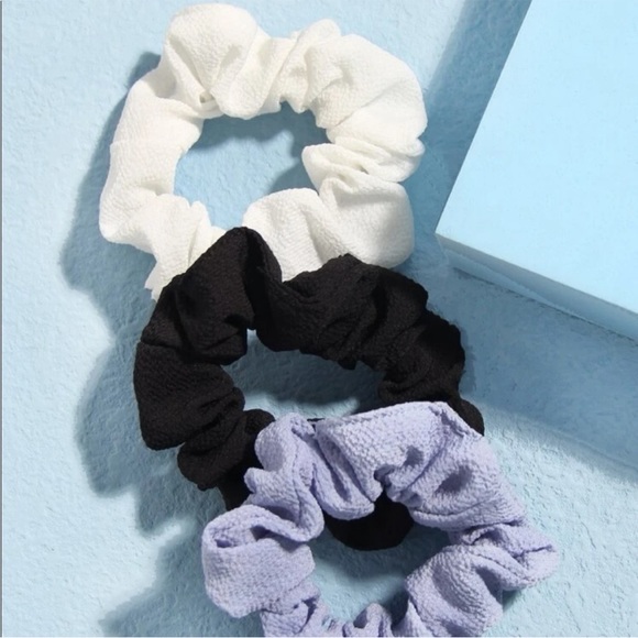 Set of 3 Solid Hair Scrunchies - Picture 1 of 3